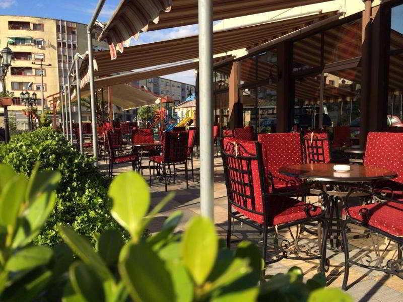 Hotel Argenti Shkoder Luaran gambar