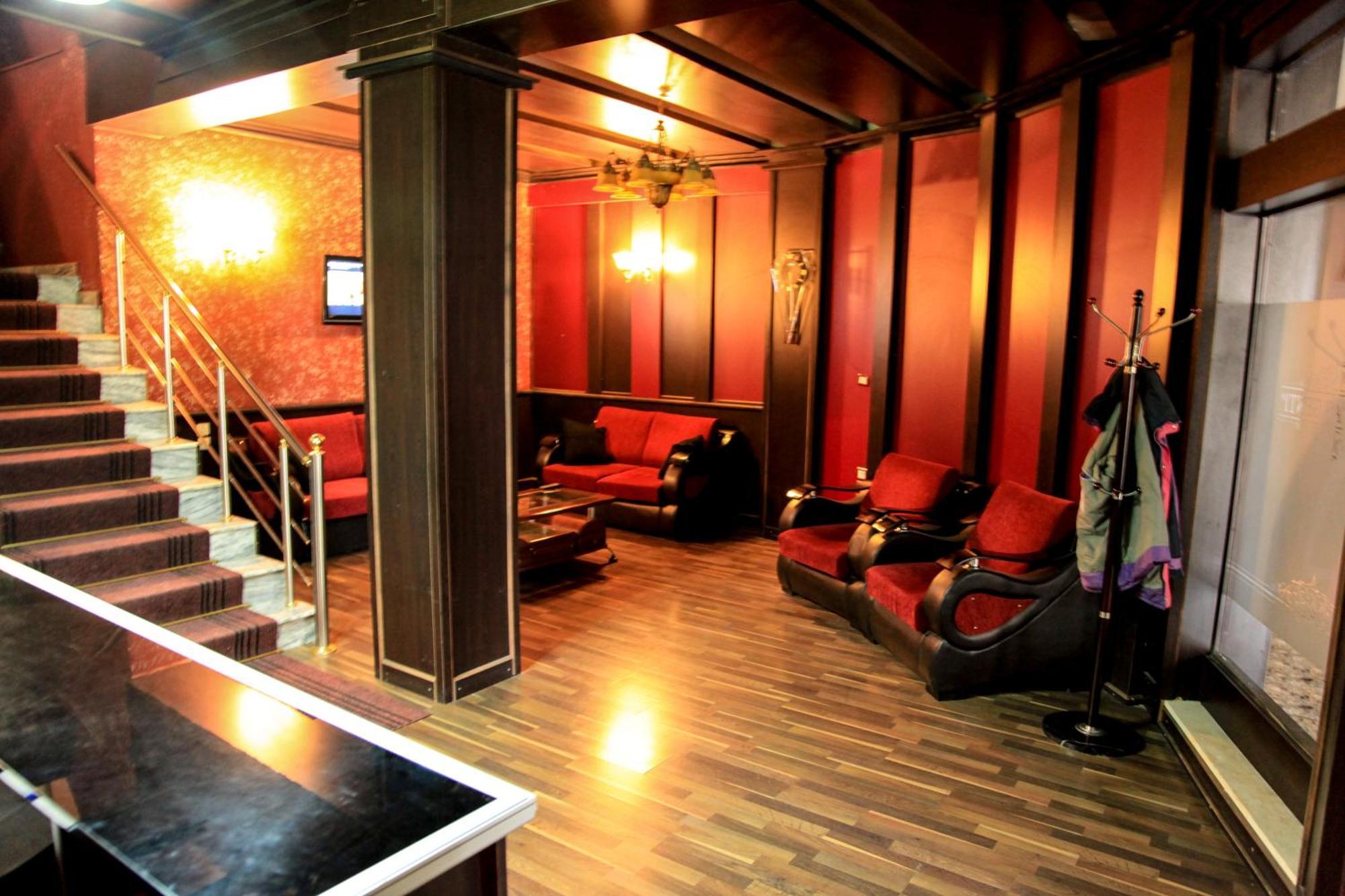 Hotel Argenti Shkoder Luaran gambar