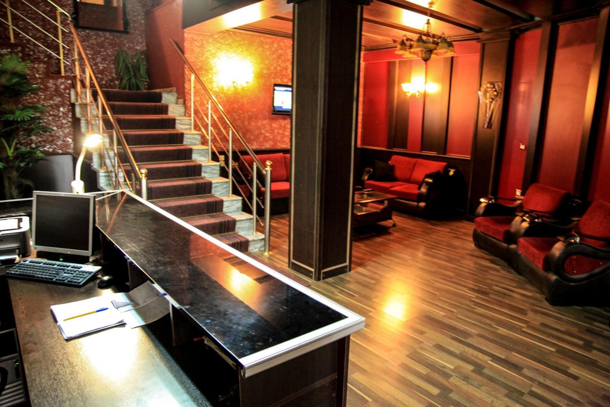 Hotel Argenti Shkoder Luaran gambar