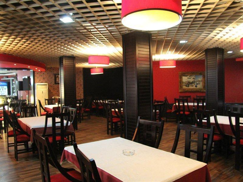 Hotel Argenti Shkoder Luaran gambar