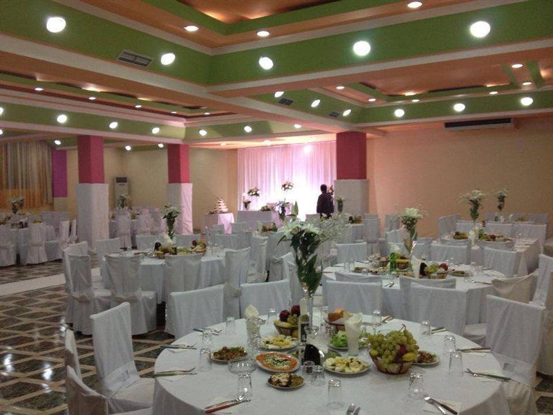 Hotel Argenti Shkoder Luaran gambar